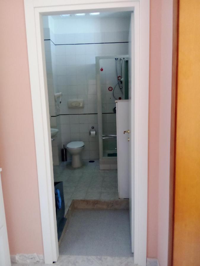 Al Crocifisso...Da Nonna Pia Apartment ซาแลร์โน ภายนอก รูปภาพ
