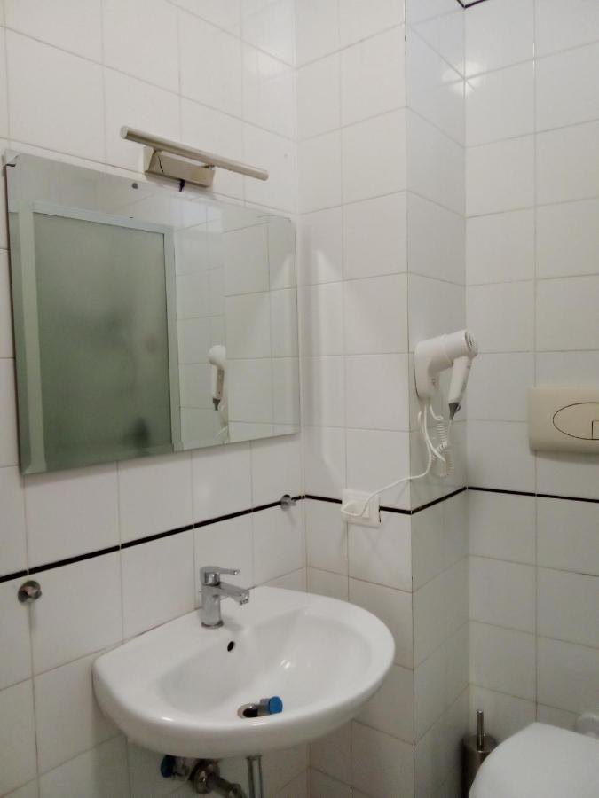 Al Crocifisso...Da Nonna Pia Apartment ซาแลร์โน ภายนอก รูปภาพ