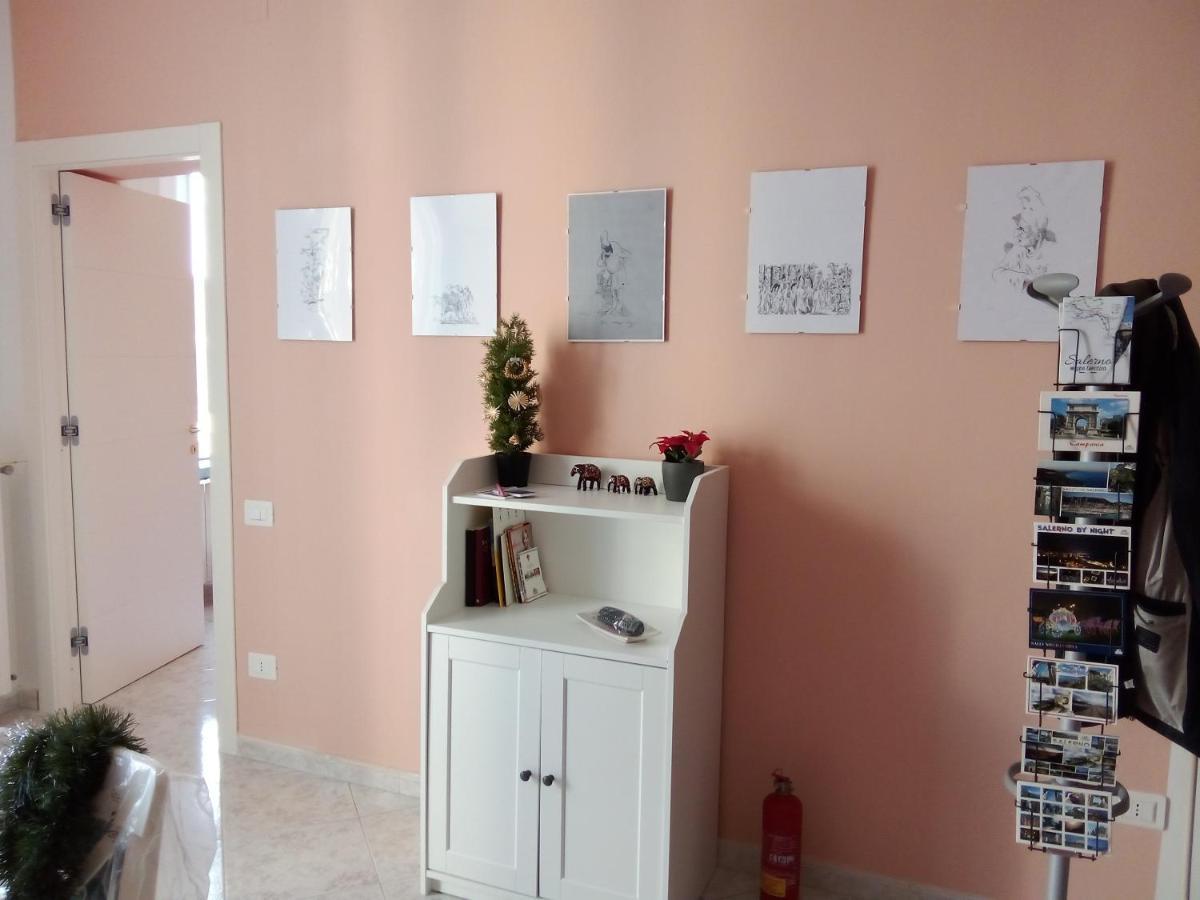 Al Crocifisso...Da Nonna Pia Apartment ซาแลร์โน ภายนอก รูปภาพ