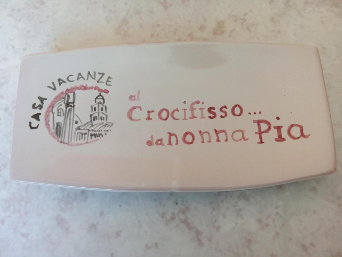 Al Crocifisso...Da Nonna Pia Apartment ซาแลร์โน ภายนอก รูปภาพ