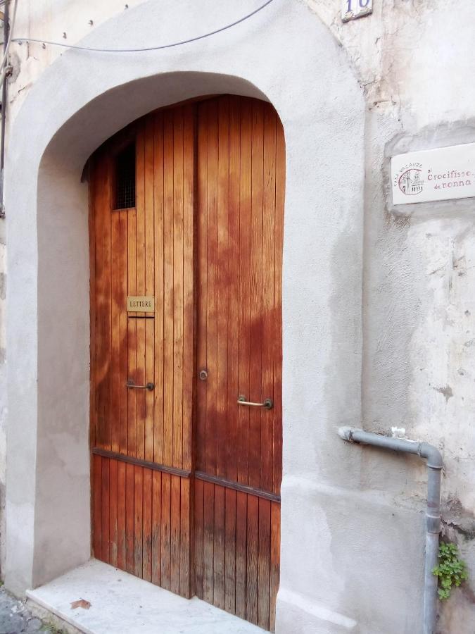 Al Crocifisso...Da Nonna Pia Apartment ซาแลร์โน ภายนอก รูปภาพ