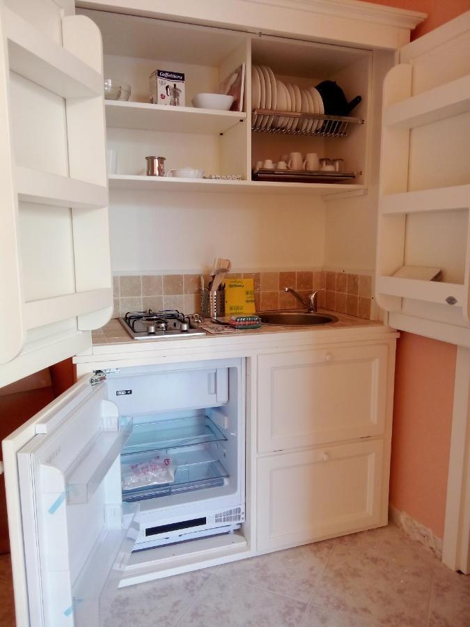 Al Crocifisso...Da Nonna Pia Apartment ซาแลร์โน ภายนอก รูปภาพ