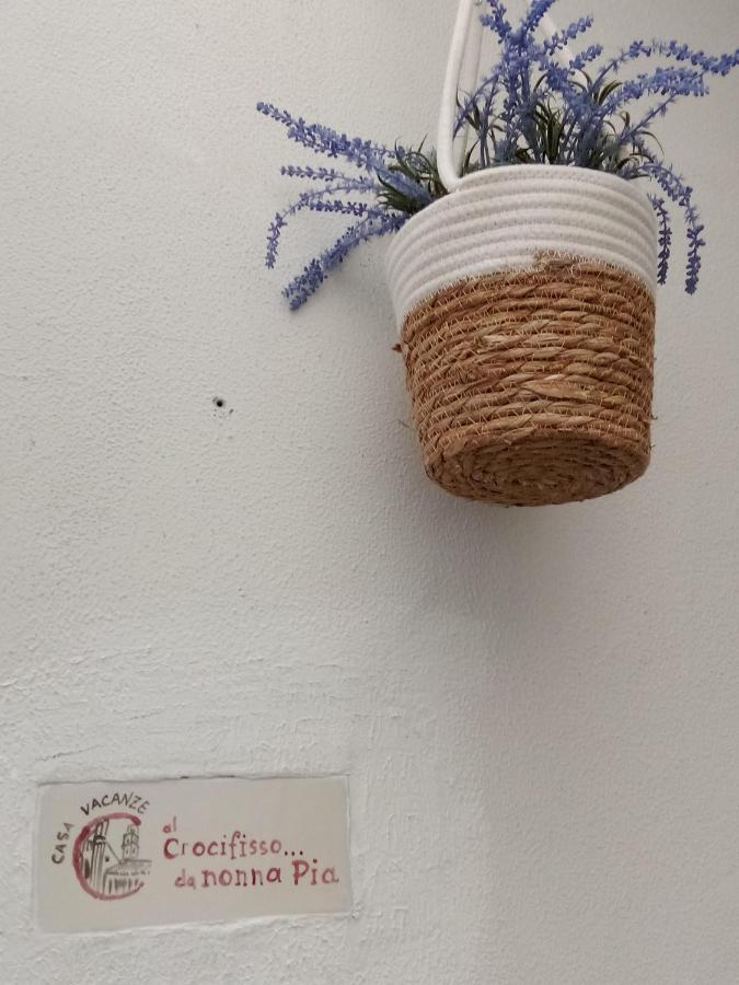 Al Crocifisso...Da Nonna Pia Apartment ซาแลร์โน ภายนอก รูปภาพ