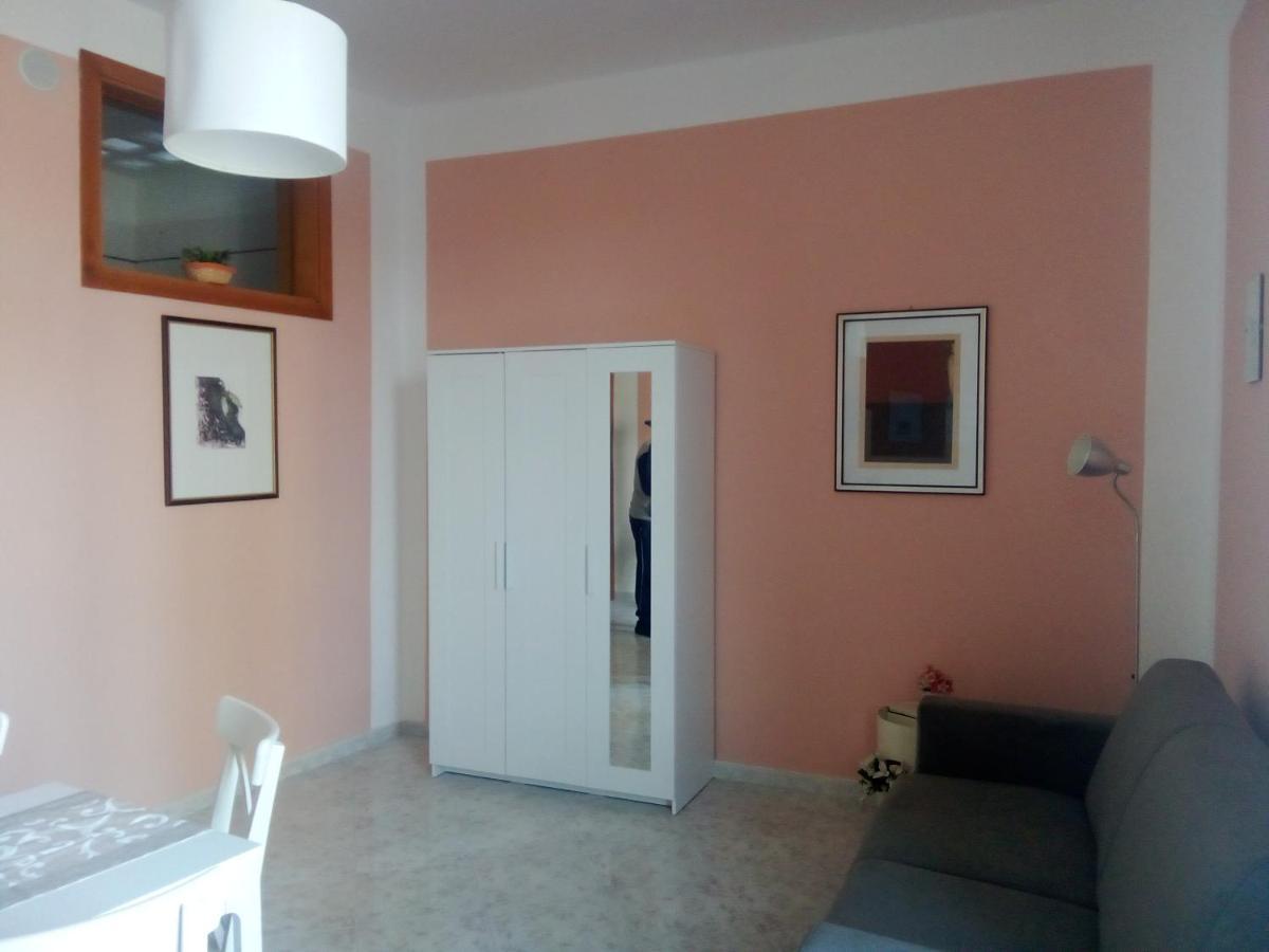 Al Crocifisso...Da Nonna Pia Apartment ซาแลร์โน ภายนอก รูปภาพ