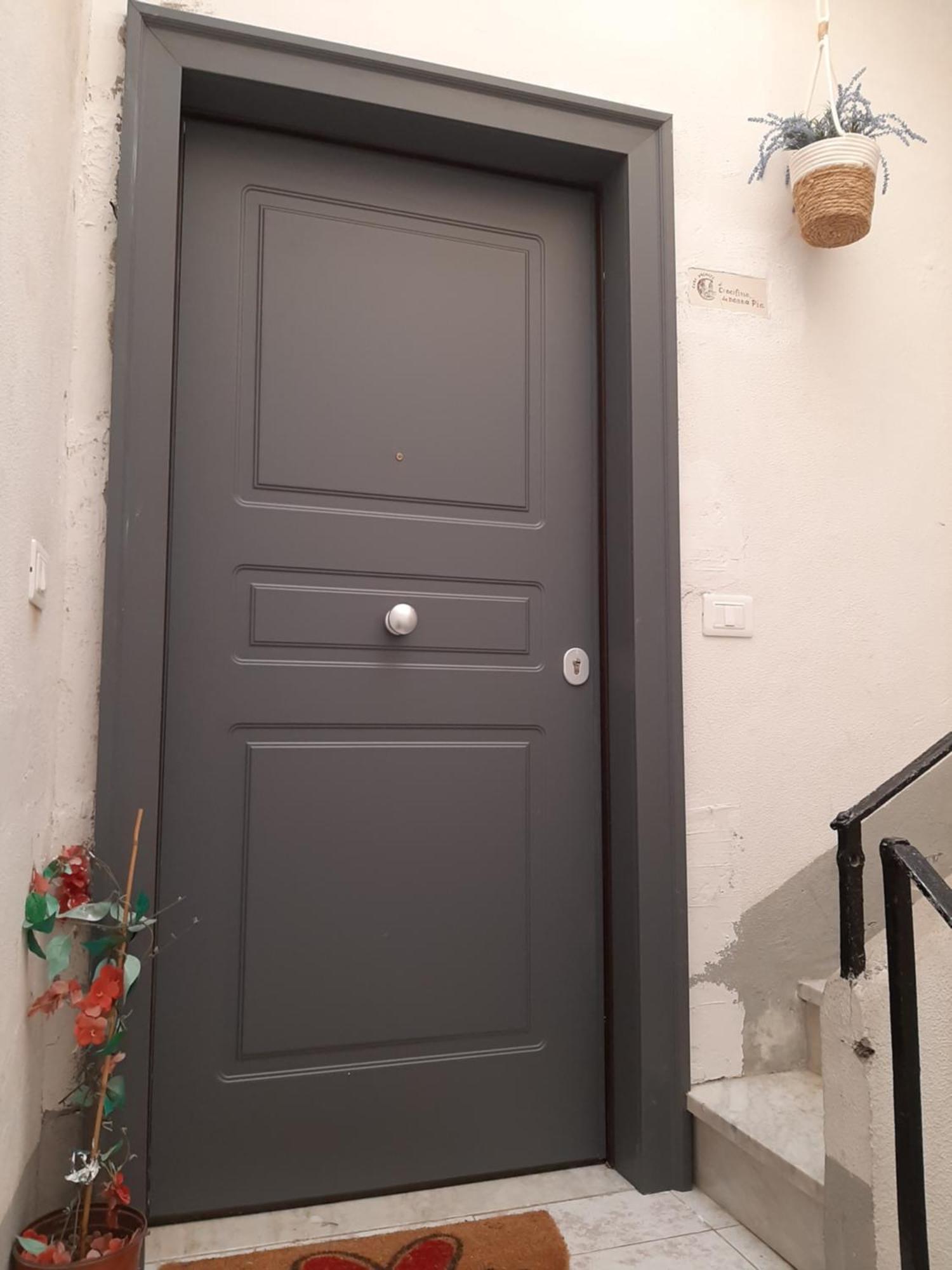 Al Crocifisso...Da Nonna Pia Apartment ซาแลร์โน ภายนอก รูปภาพ